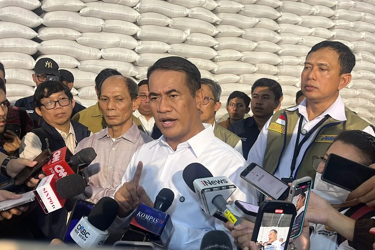Stok Beras di Gudang Bulog Tembus 5 Juta Ton, Mentan Amran Sebut Indonesia Siap Jadi Kekuatan Pangan
