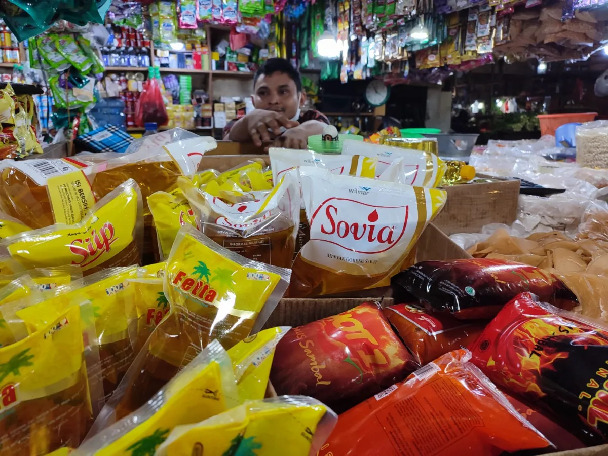 Harga Minyak Goreng Naik di Tangsel, Disperindag Sebut Dipicu Dampak Konflik Global dan Biaya Distribusi