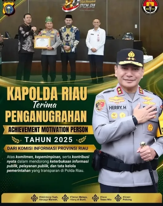 Kapolda Riau Irjen Herry Heryawan Terima Penghargaan Achievement Motivation Person 2025 dari Komisi Informasi