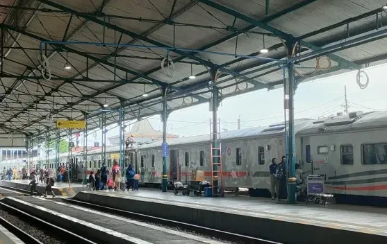 KAI Daop 7 Madiun Catat Mobilitas Penumpang Masih Tinggi Jelang Akhir Angkutan Lebaran 2026, Ada Diskon Ekonomi dan Promo Eksekutif