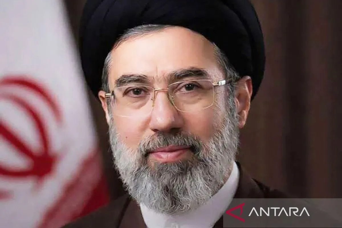 Cek Fakta: Foto yang Diklaim Mojtaba Khamenei Dirawat Akibat Luka Parah Disebut Hoaks