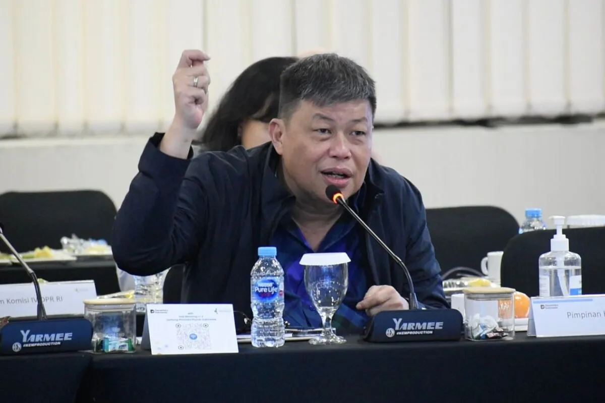Penyaluran Bantuan Pangan Seret, Alex Indra Minta Bulog Tak Lempar Alasan ke Krisis Global