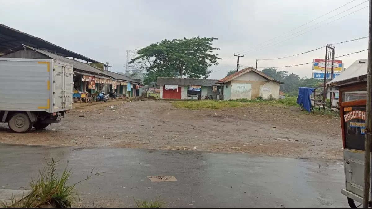 Warga Wangunjaya Pertanyakan Alih Fungsi Parapatan Kuda Menjadi Koperasi Merah Putih