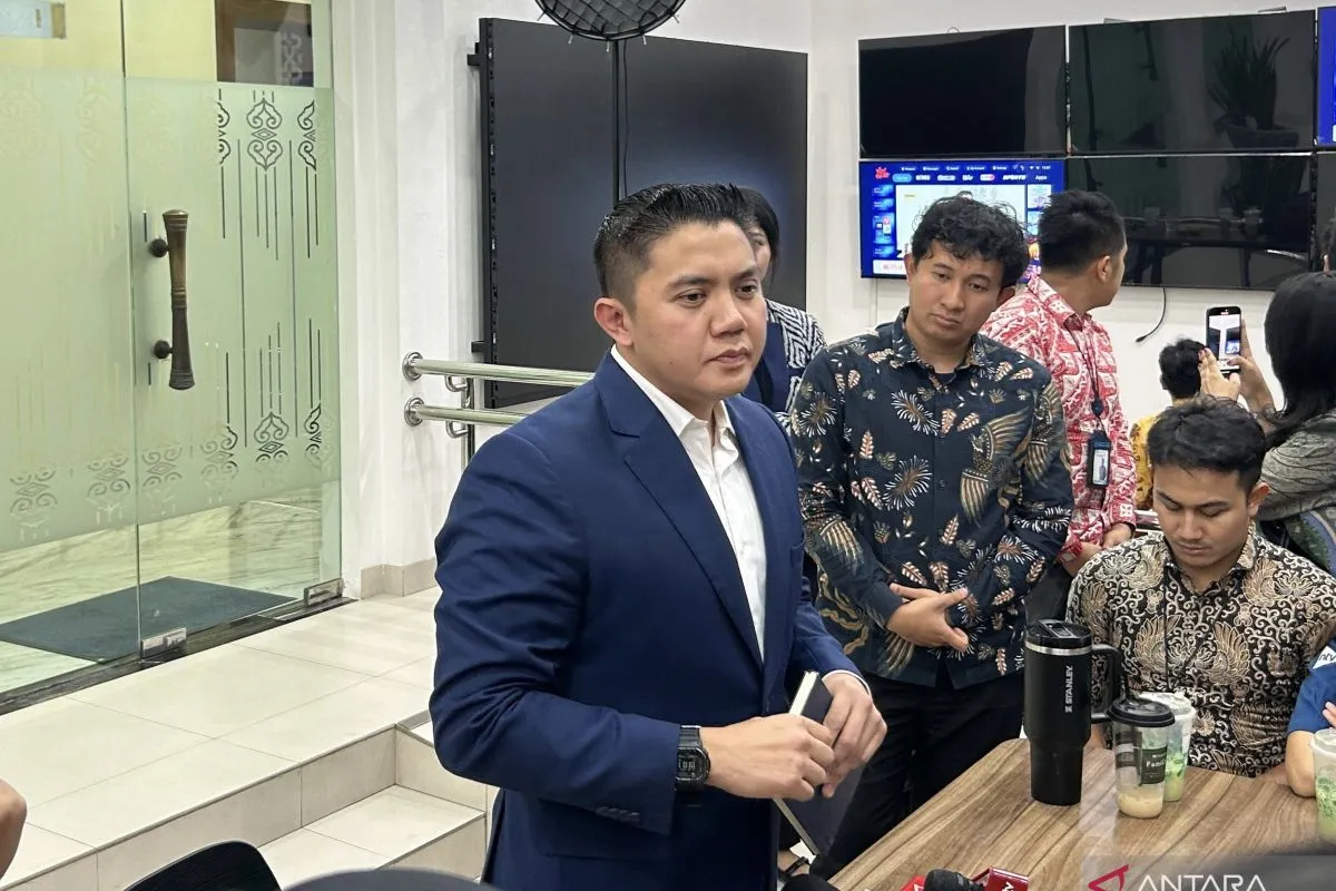 Seskab Teddy: Data Tunjukkan Ekonomi Indonesia Mengarah ke Tren Positif