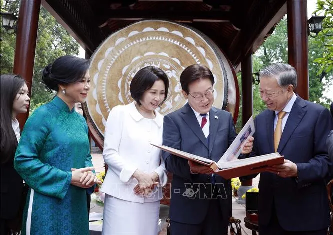 Diplomasi Vietnam dan Kekuatan Lunak: Ketika Pengalaman Sehari-hari Membentuk Citra Negara