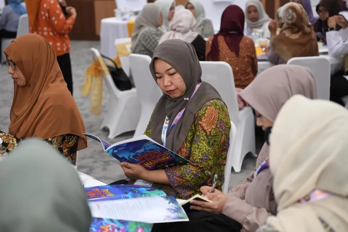 Tren Membaca Nyaring Kembali Digemari Orang Tua, Dorong Literasi Anak di Tengah Gempuran Gawai