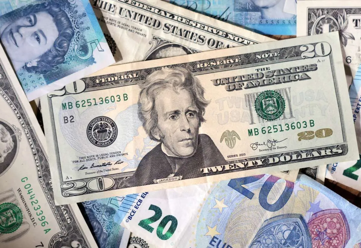 Indeks Dolar AS Bertahan di 98,6 Jelang Rapat Kebijakan The Fed