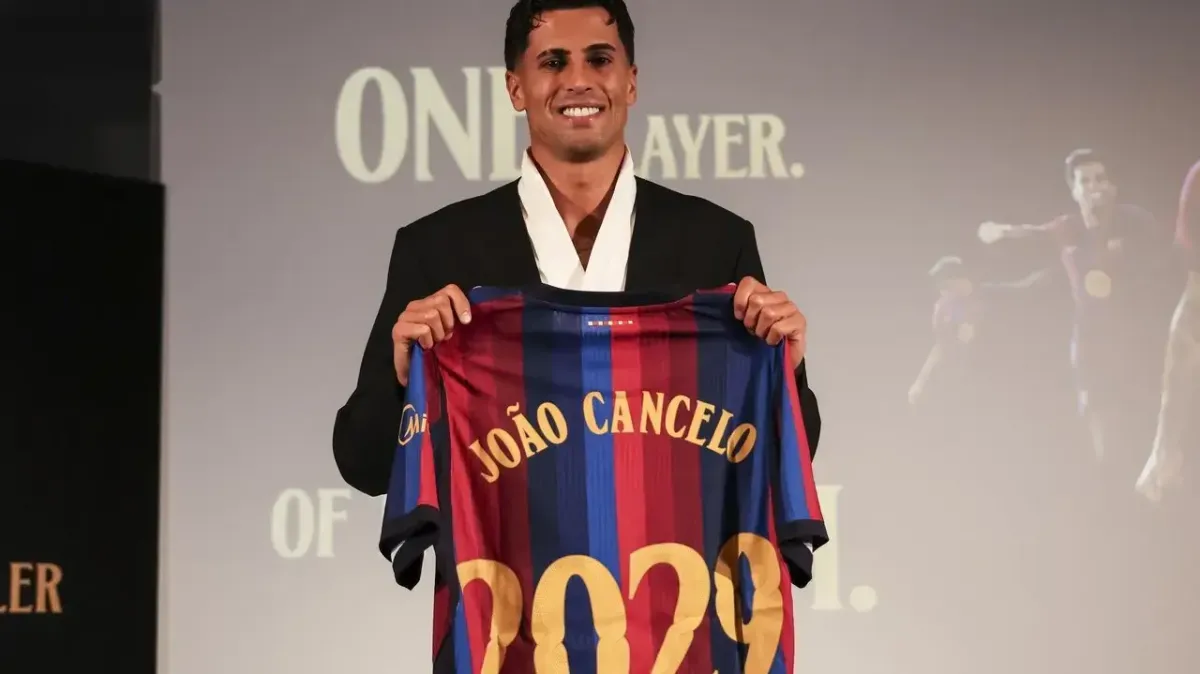 Joao Cancelo Optimistis Barcelona Punya Kekuatan untuk Menjuarai Liga Champions