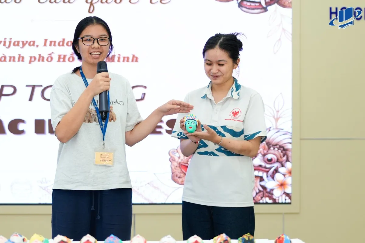 FISIP UB Jalankan Diplomasi Budaya dan Kerja Sama Akademik di Vietnam