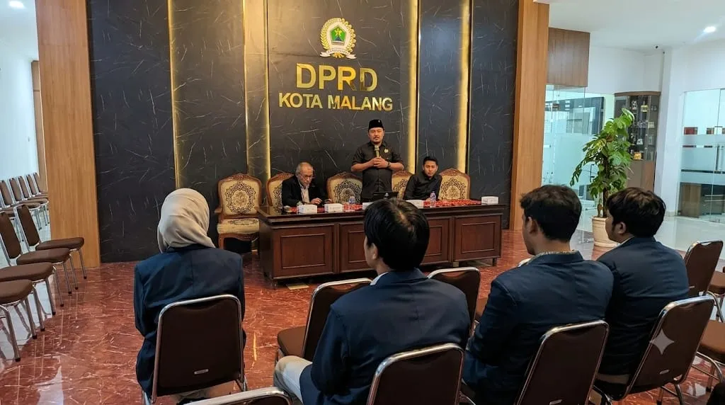 Mahasiswa UB Soroti Parkir hingga Tata Ruang dalam Audiensi dengan DPRD Kota Malang