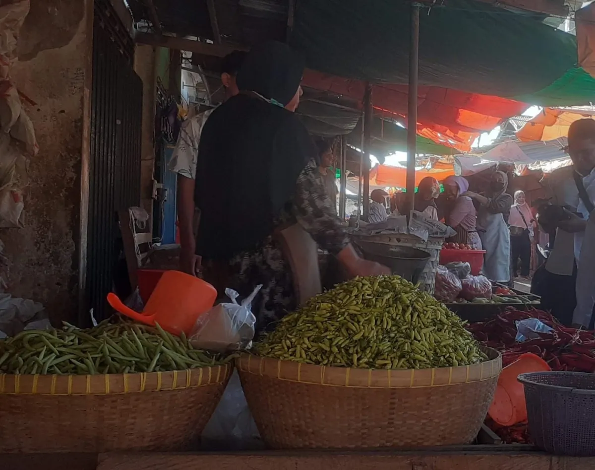Harga Cabai Rawit di Pasar Tradisional Mataram Naik hingga Rp65 Ribu per Kilogram