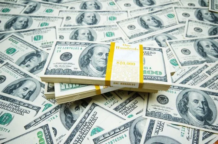 Dolar AS Menguat Tipis Seiring Naiknya Permintaan Aset Aman di Tengah Ketegangan Selat Hormuz