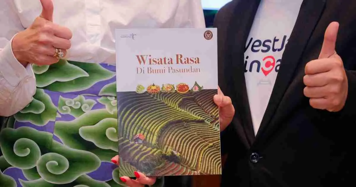 Kemenpar Luncurkan Buku Pola Perjalanan Gastronomi “Wisata Rasa di Bumi Pasundan” di Bandung
