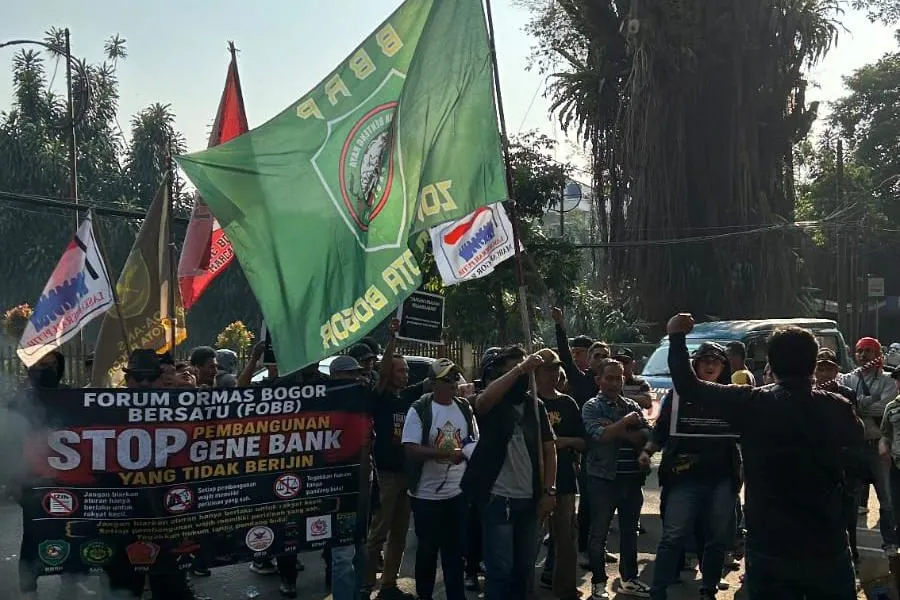 FOBB Gelar Aksi di RS Marzoeki Mahdi, Desak Transparansi Dokumen Legalitas Proyek Gedung Gene Bank Indonesia