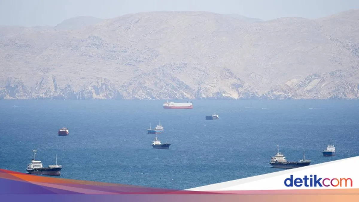 Iran Dikabarkan Akan Pungut Biaya dari Perusahaan Teknologi AS atas Kabel Internet di Selat Hormuz