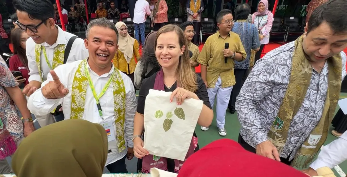 SMPN 1 Kota Sukabumi Dikunjungi 16 Duta Besar dalam Rangkaian The Diplomatic Forum