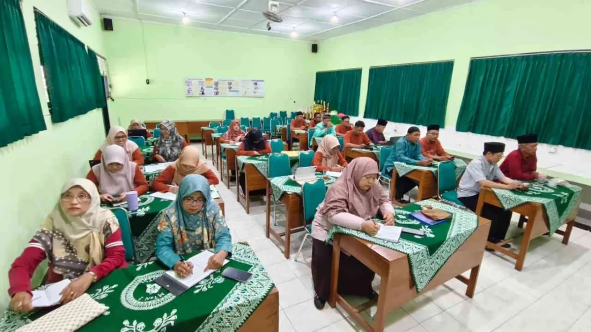 MTsN 2 Bantul Matangkan Persiapan Manasik Haji Kelas IX dan Seminar Gizi untuk Kelas VIII