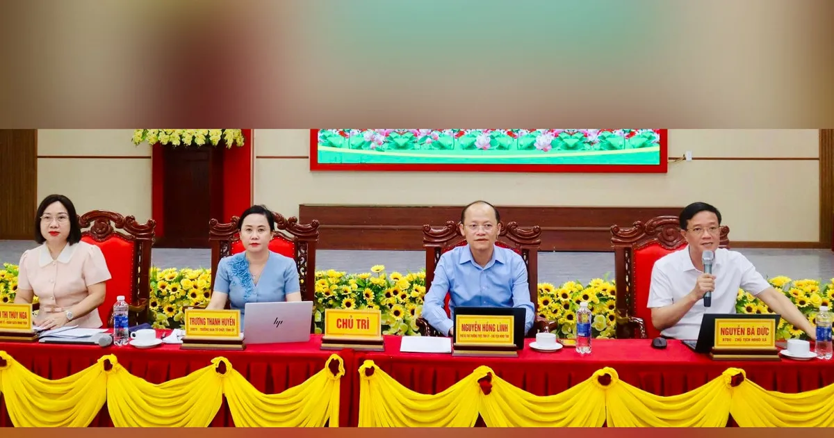 Dewan Rakyat Ha Tinh Bahas Rancangan Resolusi, Tekankan Desentralisasi Harus Diiringi Kapasitas Pelaksanaan