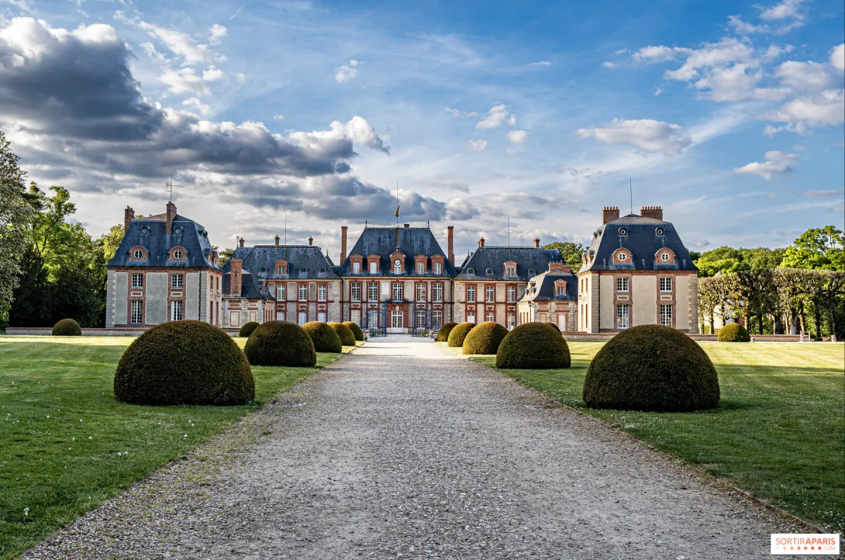 Château de Breteuil Gelar Piknik Senja dan Konser Musik Klasik di Kebun pada 10 Juli 2026