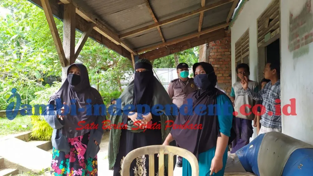 Polsek Jambi Timur Datangi Lokasi Penyetopan Truk ke PT RPSL, Keluarga Roliyah Tanggapi Kabar Unjuk Rasa Karyawan