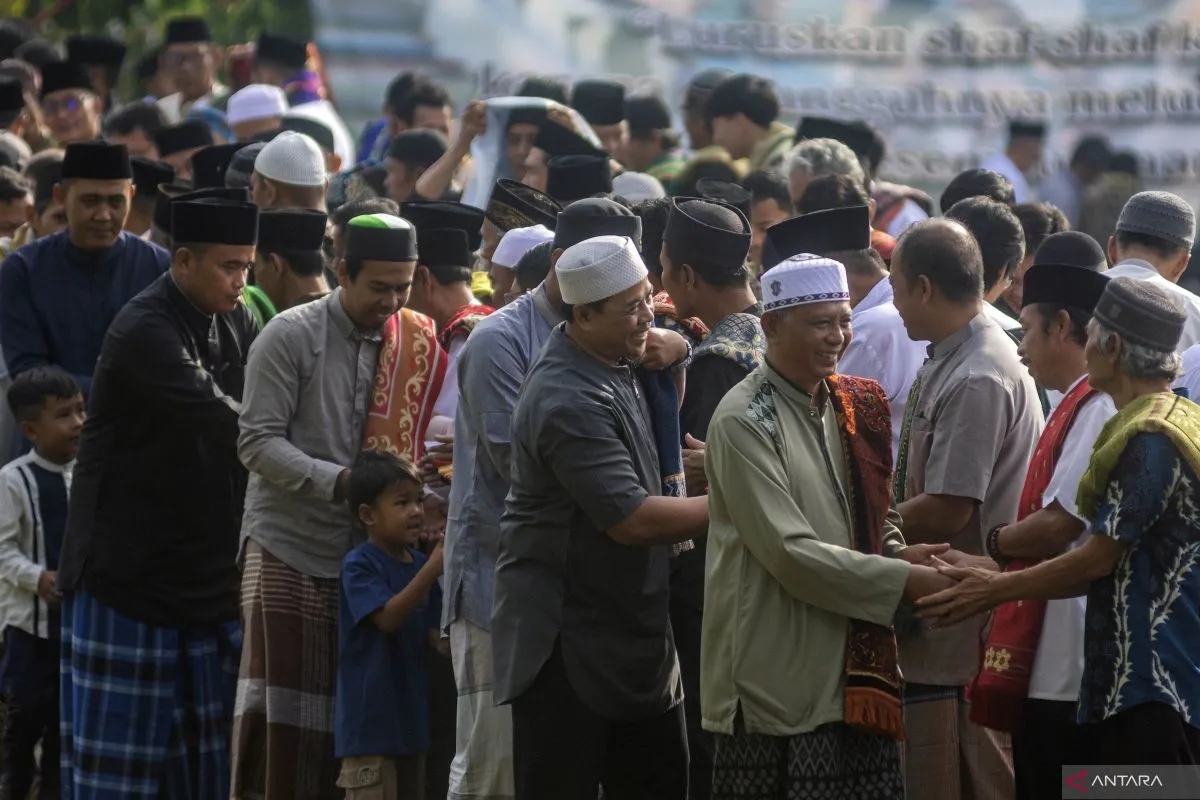 Lebaran 2025 dan Peluang Merajut Persatuan di Tengah Polarisasi Politik