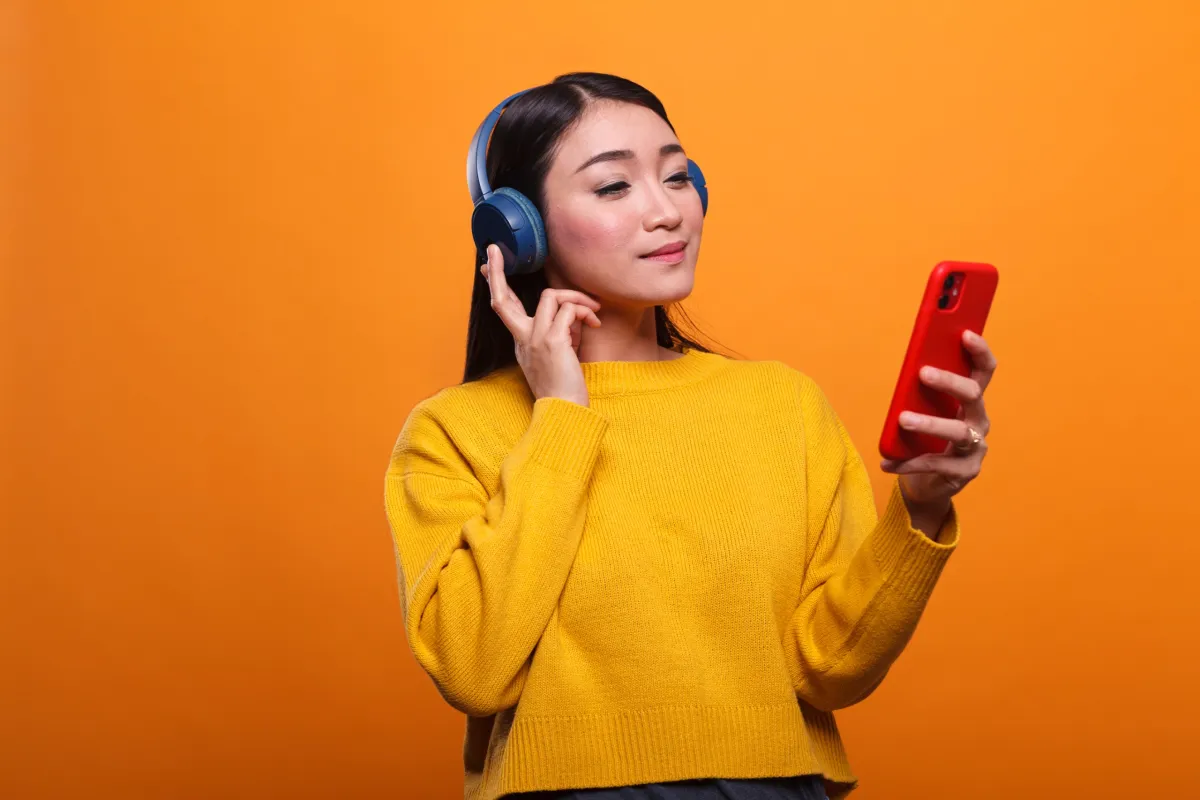 Lagu Western dan K-Pop Dimanfaatkan Anak Muda untuk Belajar Bahasa Asing dan Memahami Budaya