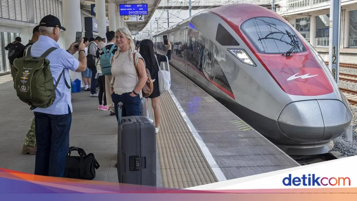 Whoosh Belum Untung dari Tiket, tapi Benarkah Indonesia Rugi?