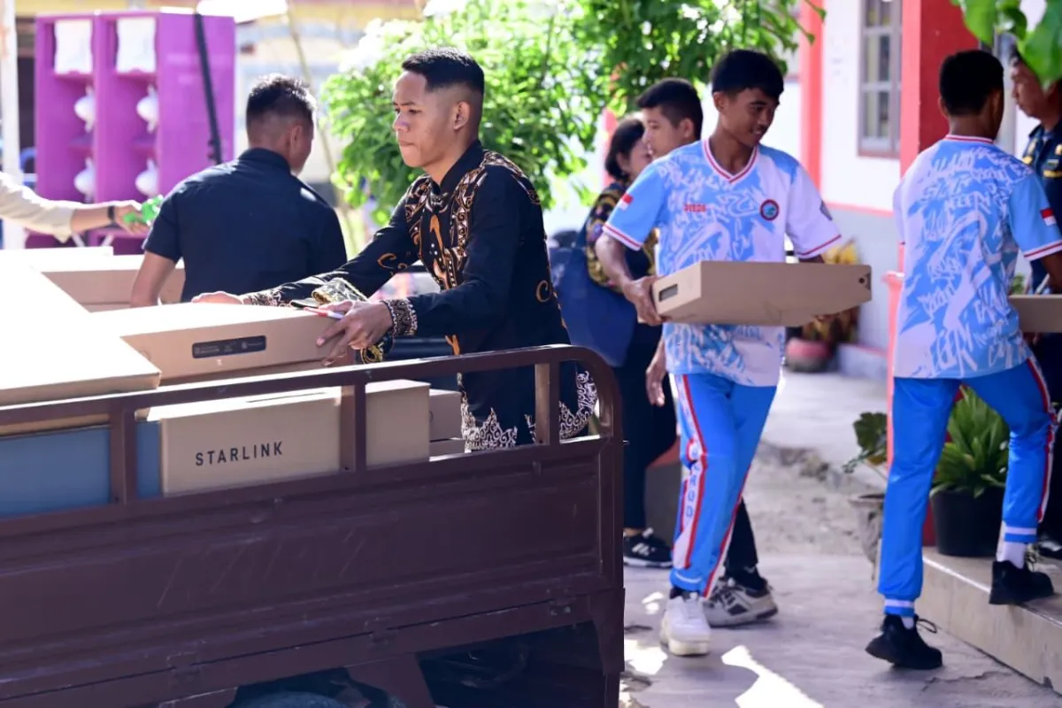 Presiden Prabowo Tinjau Miangas, Tekankan Penguatan Internet dan Telekomunikasi di Pulau Terluar
