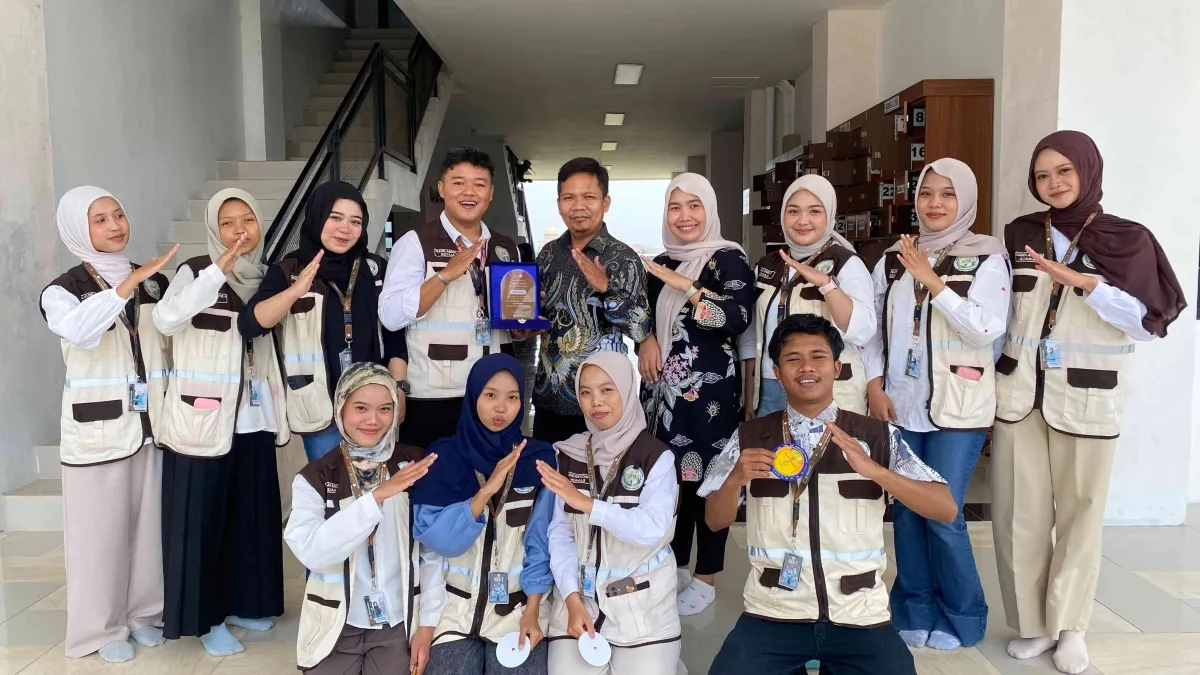 Mahasiswa KKN-T 16 Universitas Alma Ata Edukasi Gizi Seimbang di SMK Harapan Mulya Kendal