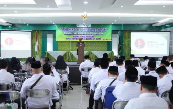 OJK Tasikmalaya Latih Penyuluh Agama di Ciamis Jadi Agen Edukasi Keuangan