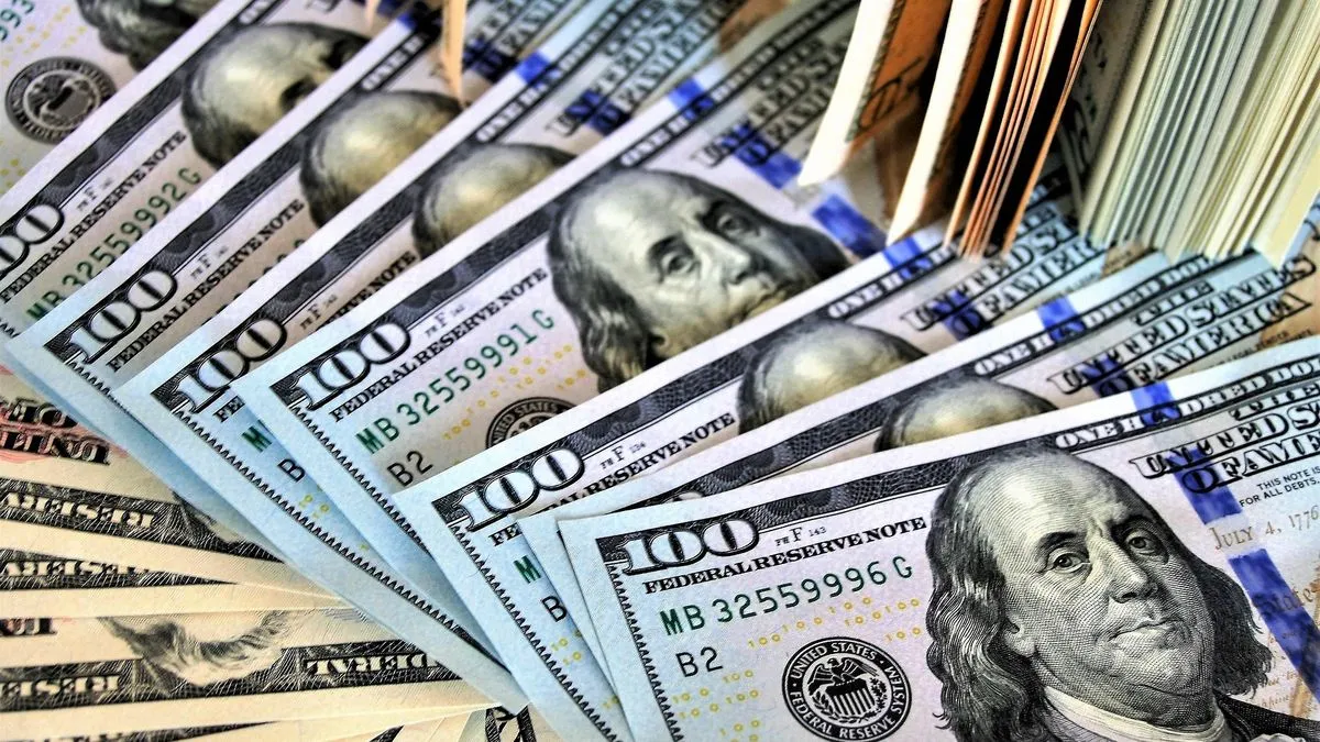 KPK Tegaskan Foto Tumpukan Dollar AS yang Beredar Bukan Hasil Penggeledahan Rumah Silmy Karim