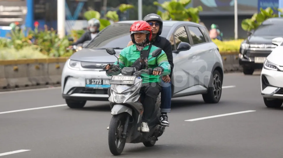 Kemnaker Targetkan Batas Potongan Aplikasi Ojol Maksimal 8 Persen Berlaku Juni 2026