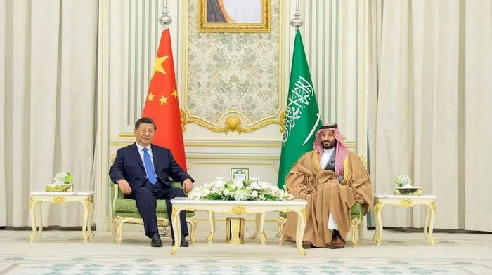 Putra Mahkota Saudi dan Presiden China Bahas Stabilitas Timur Tengah di Tengah Ketegangan Kawasan