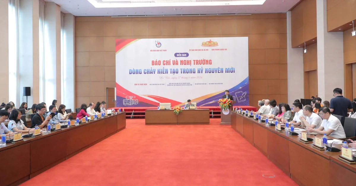 Forum “Jurnalisme dan Parlemen” Soroti Peran Pers sebagai Jembatan Kebijakan dan Aspirasi Rakyat