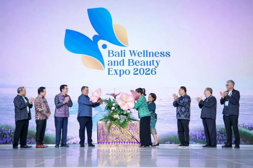 Wamen UMKM Helvi Moraza Buka Bali Wellness and Beauty Expo 2026 di Denpasar