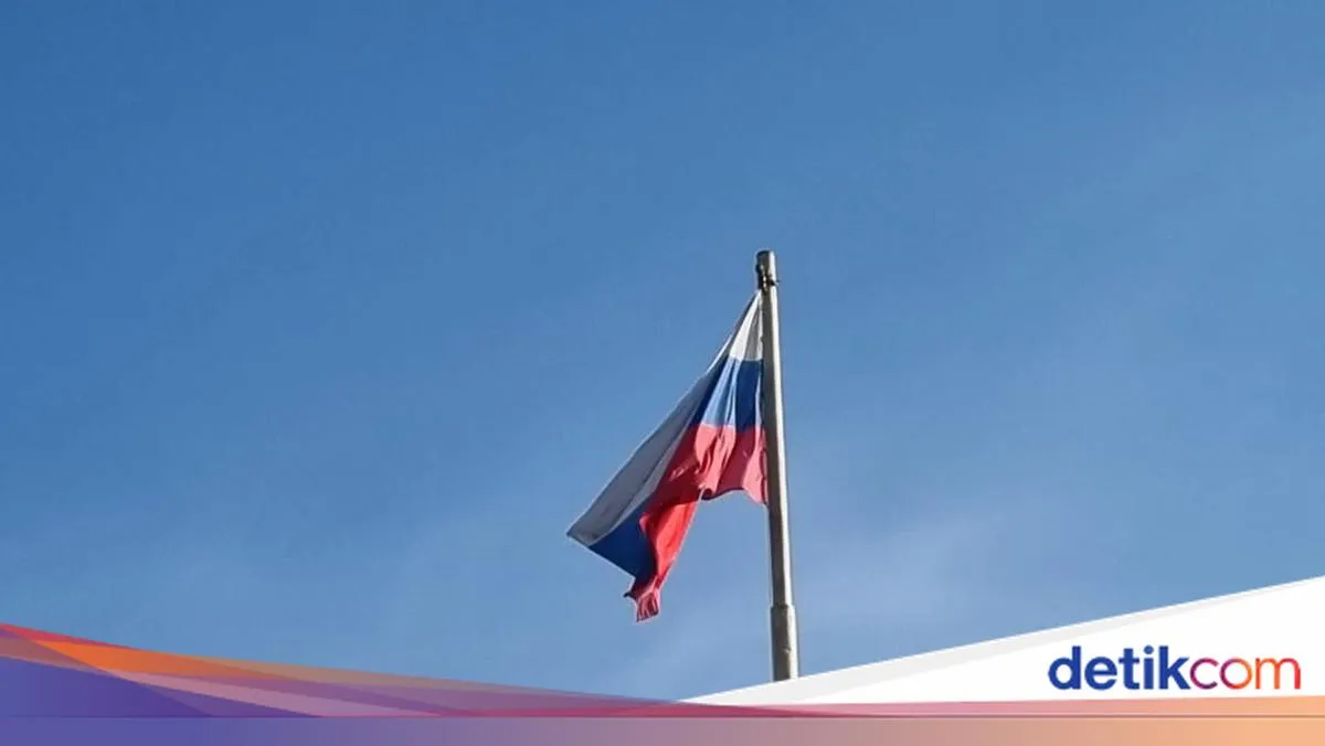 Rusia Peringatkan Negara Eropa soal Rencana Penempatan Pengebom Nuklir Prancis