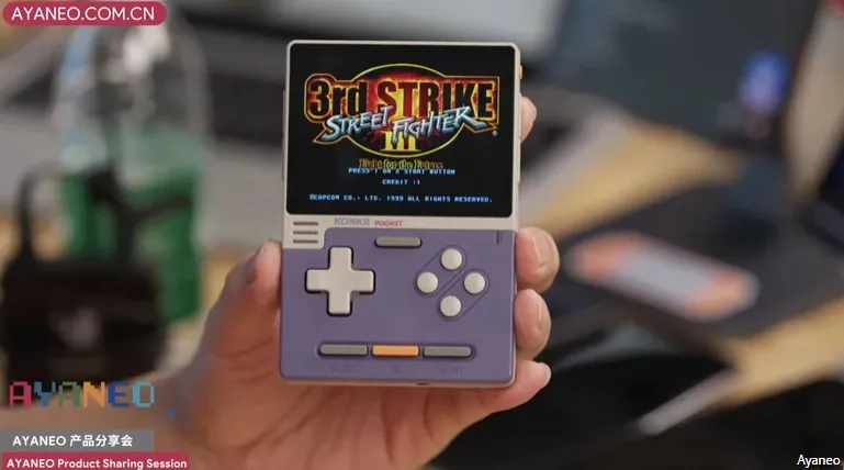 Ayaneo Perkenalkan Konkr Pocket Block, Konsol Retro Mirip Game Boy dengan Klaim Fitur AI