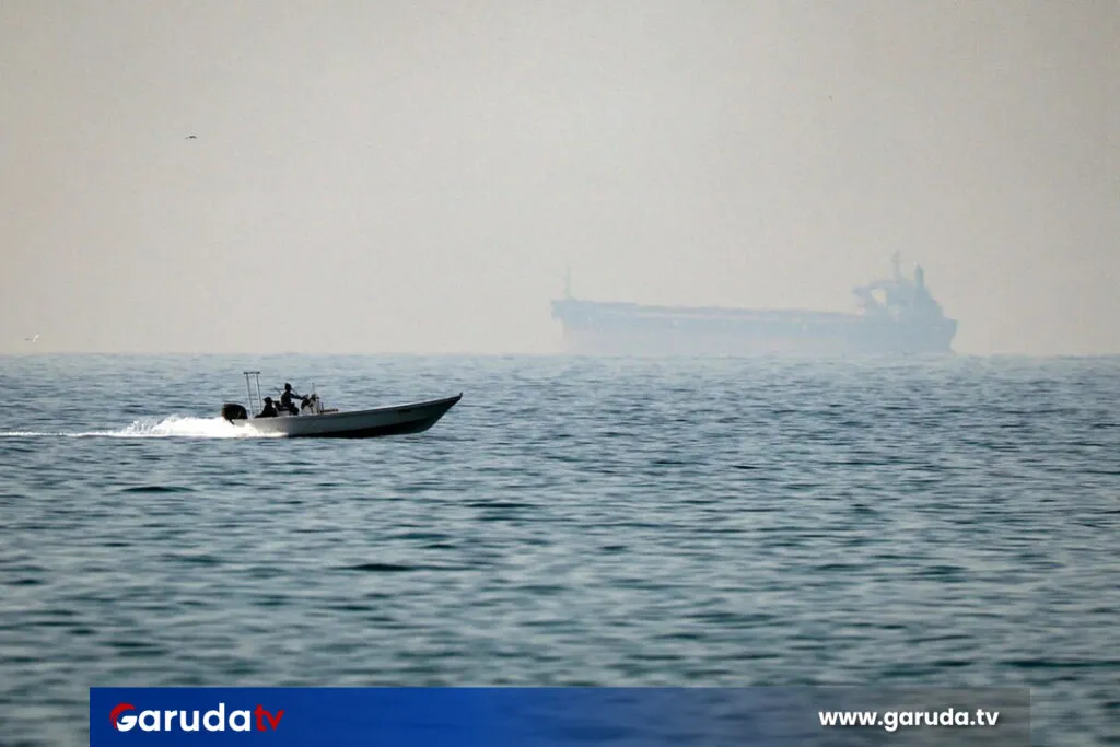 Iran Ancam Pungut Biaya dan Lisensi untuk Kabel Internet Bawah Laut di Selat Hormuz