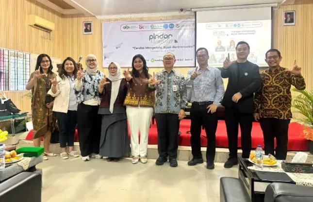 KrediOne Ikut Program “Pindar Mengajar” di Universitas Riau untuk Perkuat Literasi Keuangan Digital