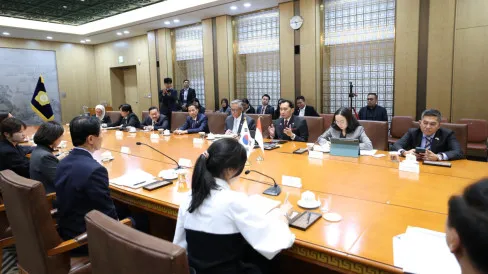 Wakil Ketua MPR Bertemu Wakil Ketua Parlemen Korea Selatan, Bahas Perdamaian dan Kemitraan Strategis