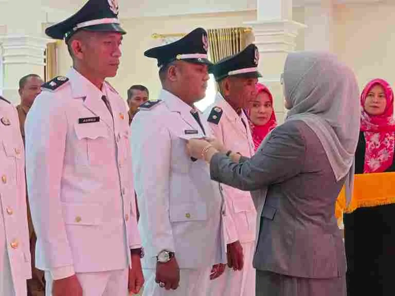Bupati Berau Lantik Kepala Kampung PAW 2026, Tekankan Transparansi Anggaran dan Inovasi Ekonomi
