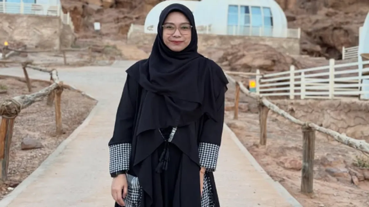Cek Fakta: Video Ustazah Shofwatunnida Klaim Dana Hibah Al Bayti Disebut Hasil Manipulasi AI