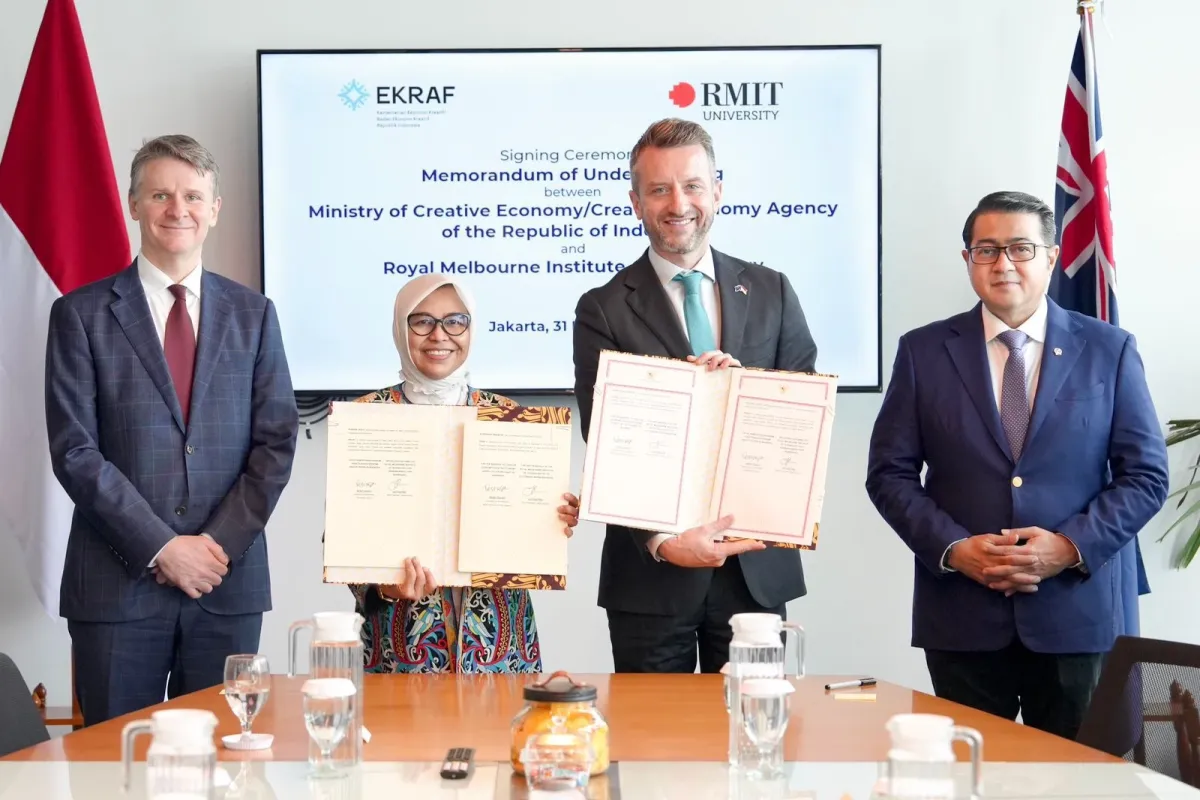 Kementerian Ekonomi Kreatif dan RMIT University Teken MoU Penguatan SDM Ekraf Indonesia-Australia