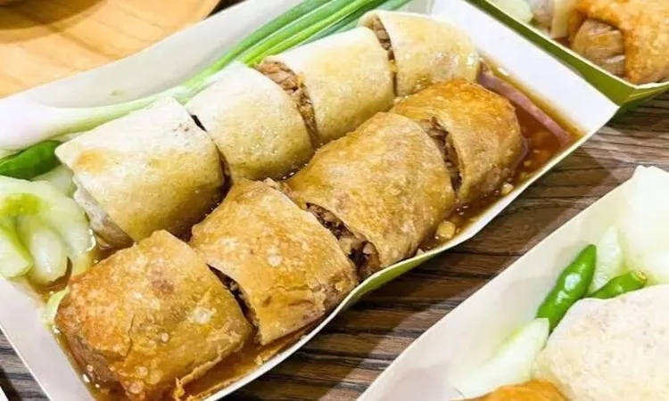 Delapan Rekomendasi Tempat Makan Lumpia di Semarang, dari Legendaris hingga Buka 24 Jam