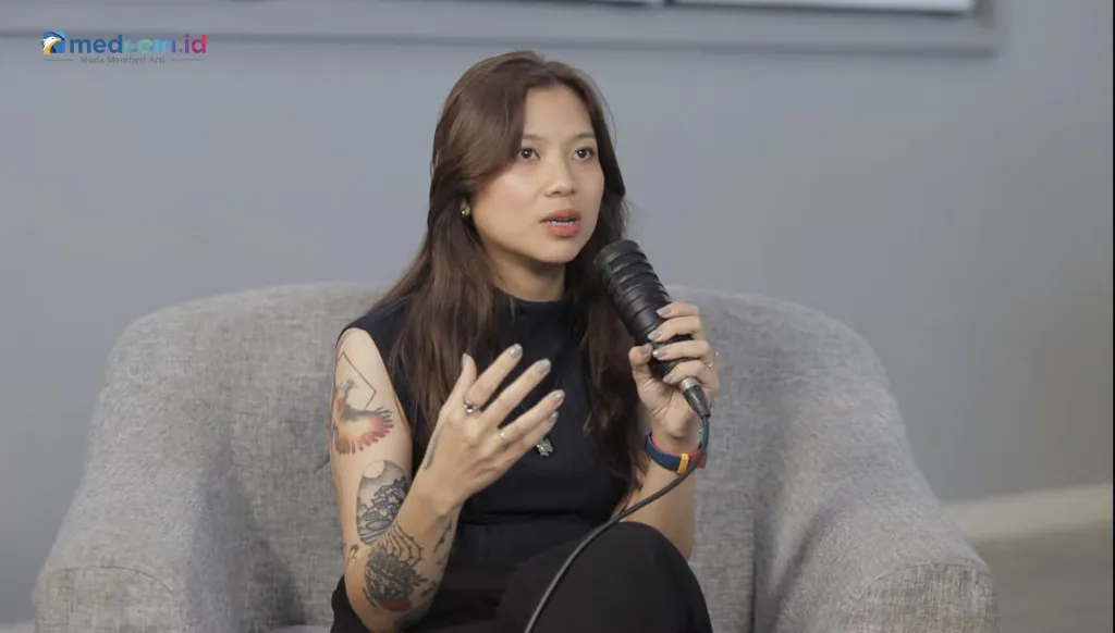 Danilla Riyadi Cerita Tekanan Karier Musik Independen Tanpa Manajer