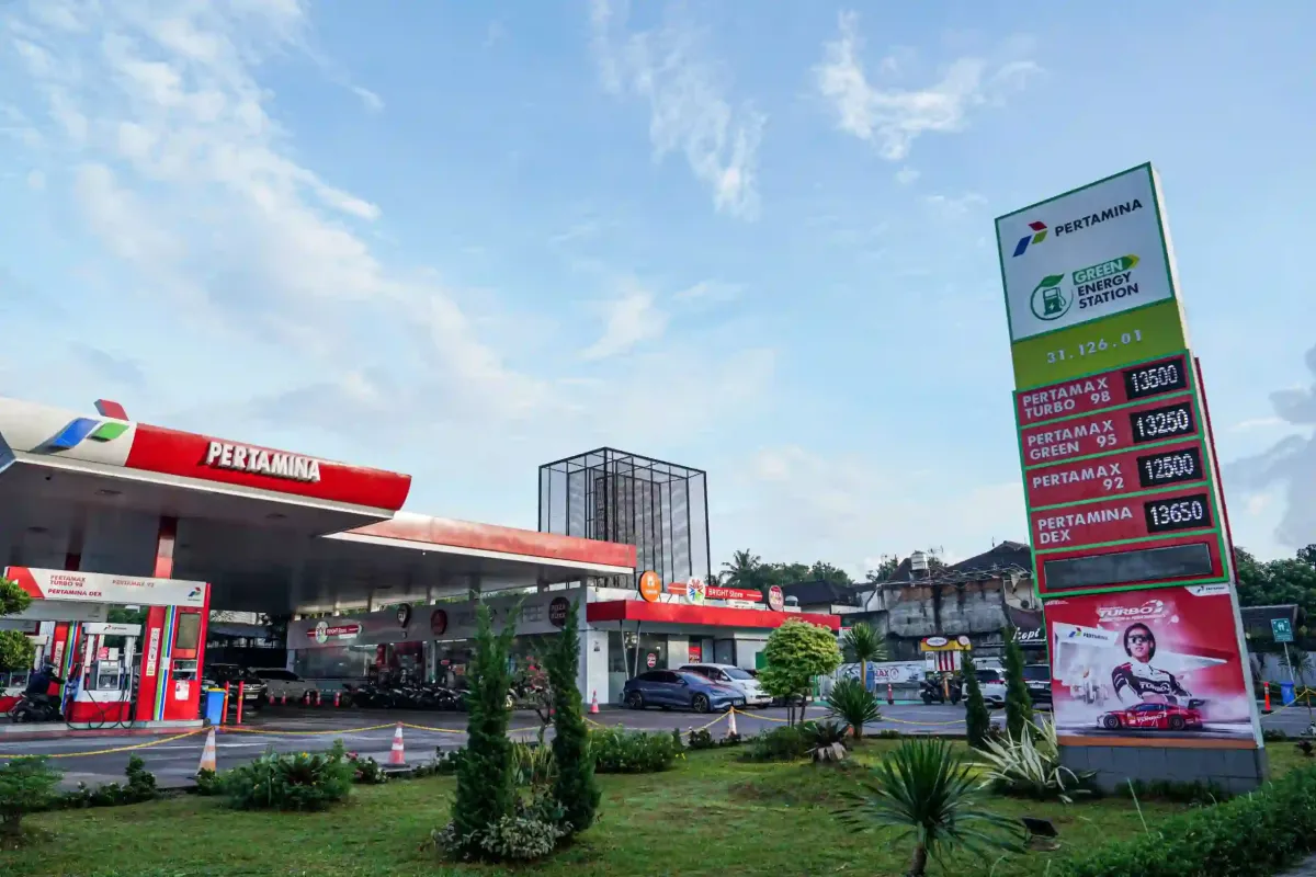 Harga Minyak Dunia Melonjak Tajam Akibat Perang Iran, Tekan Inflasi dan Pasar Global