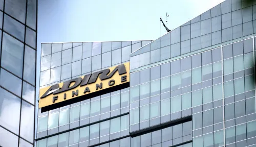 Tekanan Ekonomi Global Tekan Industri Otomotif, Pertumbuhan Penjualan Mobil Melambat