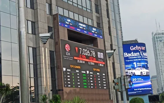 IHSG Turun 0,99% Sepekan, Kapitalisasi Pasar dan Nilai Transaksi Ikut Melemah