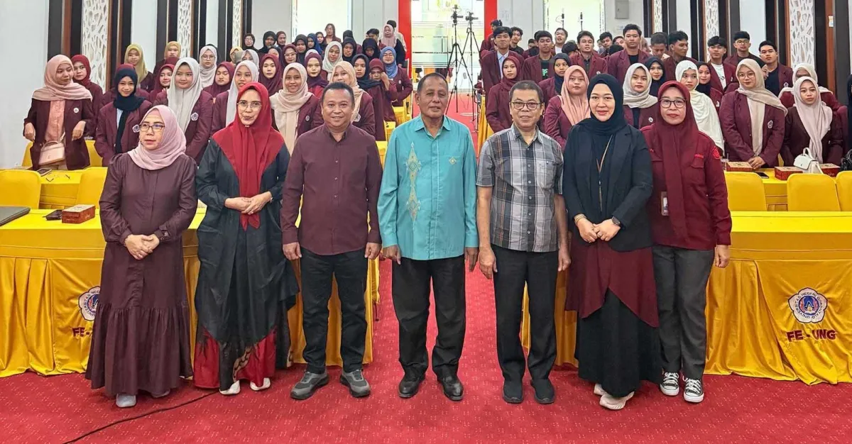 FEB UNG Bahas Ketidakpastian Ekonomi Global, Dinamika Perdagangan, dan Tantangan Lingkungan dalam Kuliah Tamu Internasional