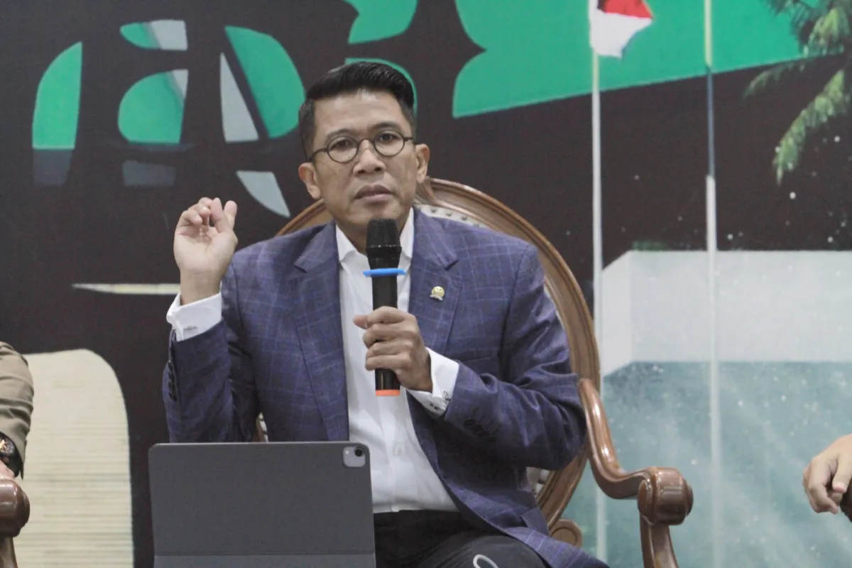 Harga Minyak Dunia Naik, Komisi XI DPR Minta Pemerintah Transparan soal Kesiapan Fiskal